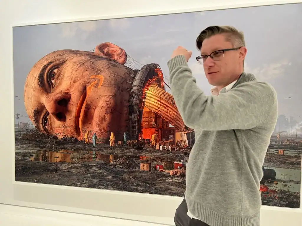 How To Collaborate With Influencers To Promote Art