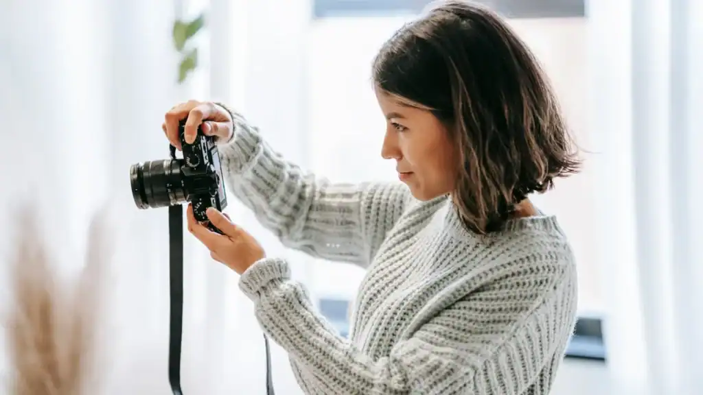 How To Photograph Artwork For Online Listings